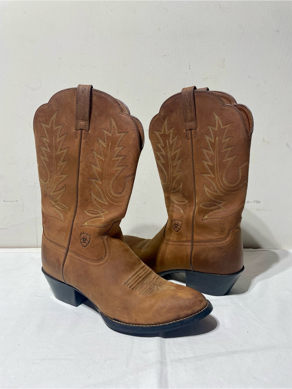Ariat Heritage Western Cowboy Boots Womens 8 B Brown Leather Embroidered Cowgirl